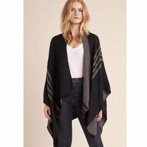BB Dakota Poncho, Black with Grey Stripes